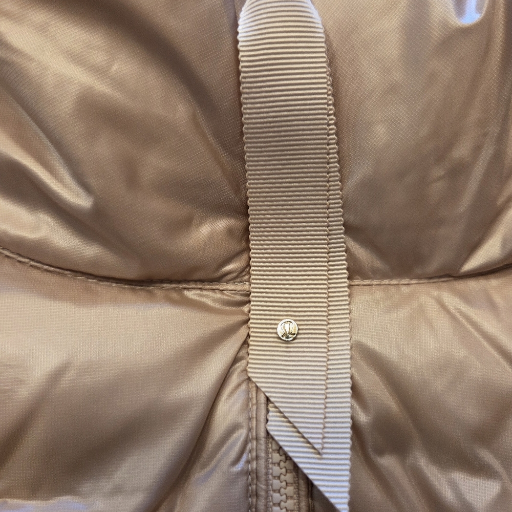 Lululemon Fluffin’ Awesome Vest – Rose Gold - Picture 10 of 10